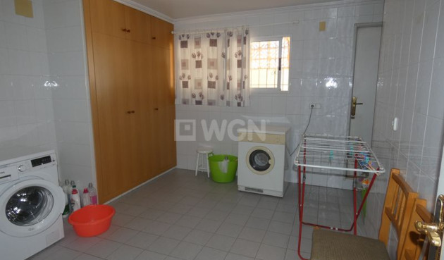 Odsprzedaż - Villa - Almoradí - Inland