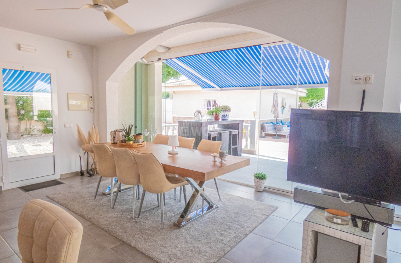 Reventa - Villa - Ciudad Quesada - Costa Blanca