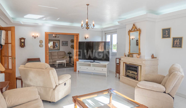 Odsprzedaż - Villa - San Miguel de Salinas - Inland