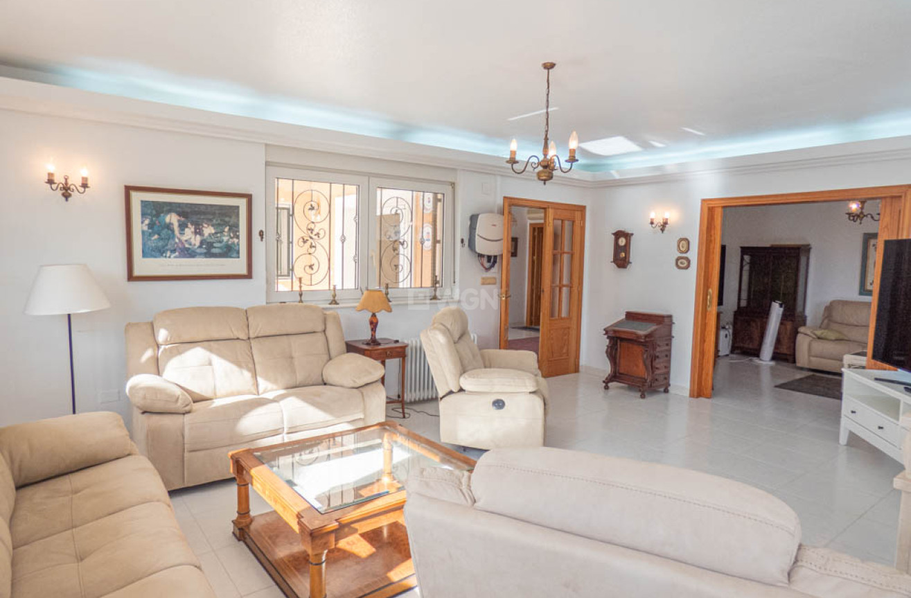 Odsprzedaż - Villa - San Miguel de Salinas - Inland