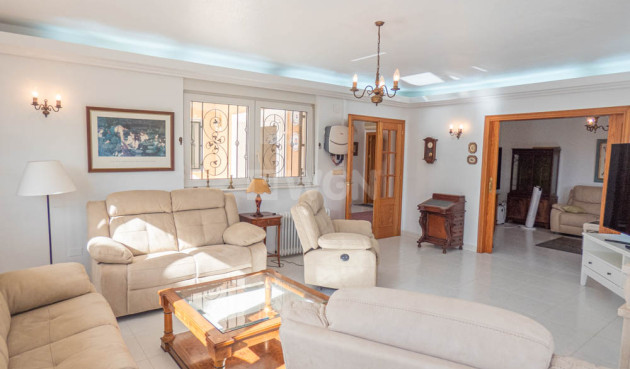 Odsprzedaż - Villa - San Miguel de Salinas - Inland