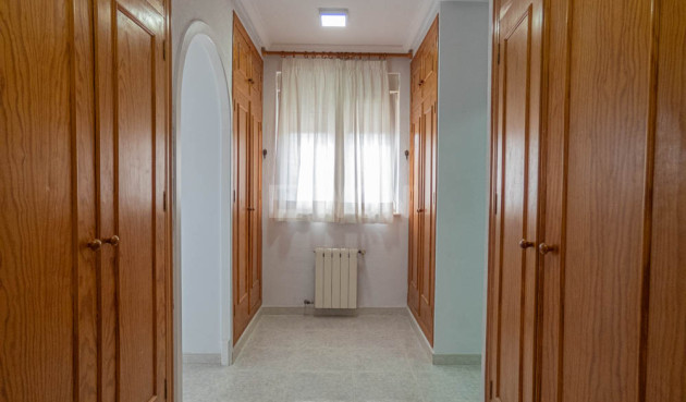 Odsprzedaż - Villa - San Miguel de Salinas - Inland