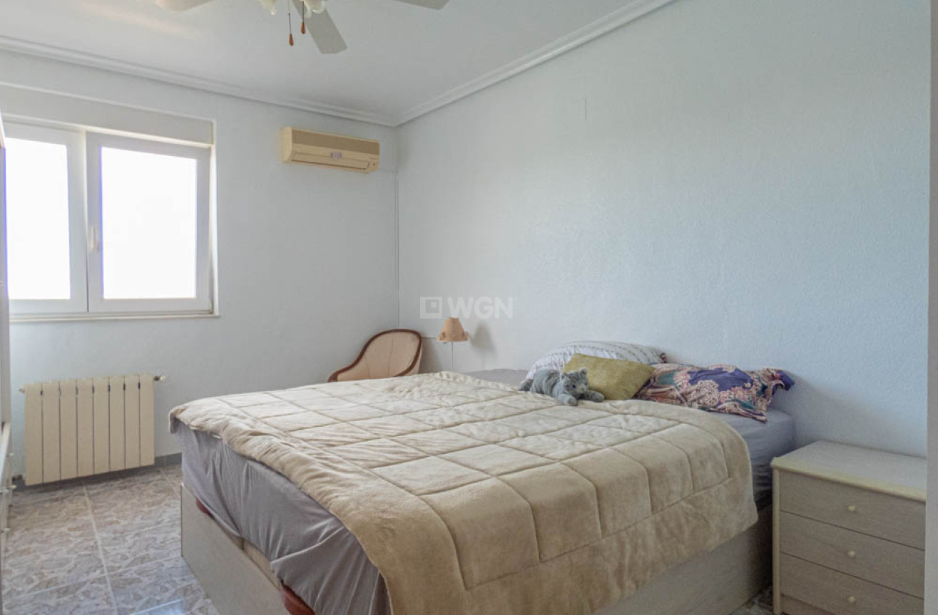 Odsprzedaż - Villa - San Miguel de Salinas - Inland