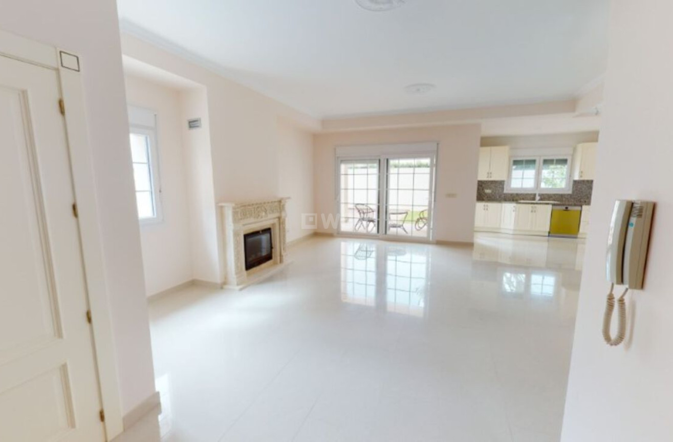 Resale - Villa - Cabo Roig - Costa Blanca