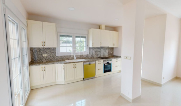 Resale - Villa - Cabo Roig - Costa Blanca