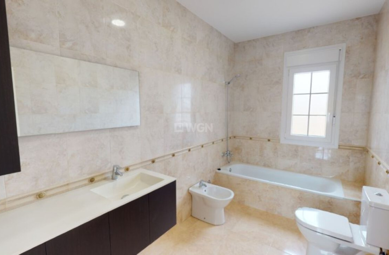 Resale - Villa - Cabo Roig - Costa Blanca