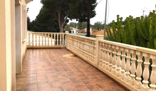 Resale - Villa - Cabo Roig - Costa Blanca