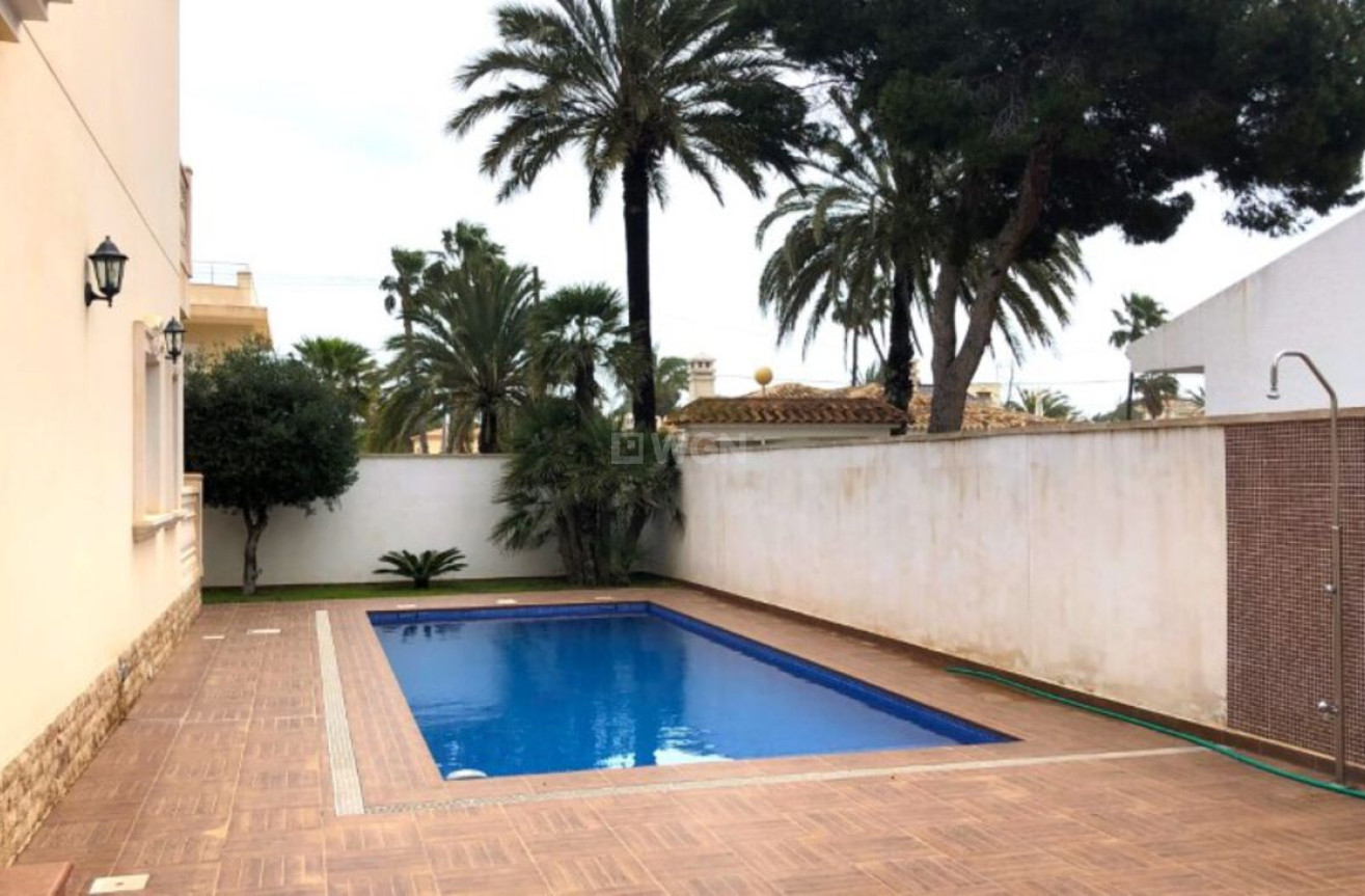 Resale - Villa - Cabo Roig - Costa Blanca