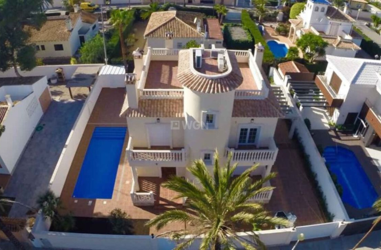 Resale - Villa - Cabo Roig - Costa Blanca