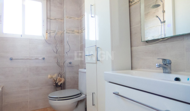 Odsprzedaż - Villa - Playa Flamenca - Costa Blanca