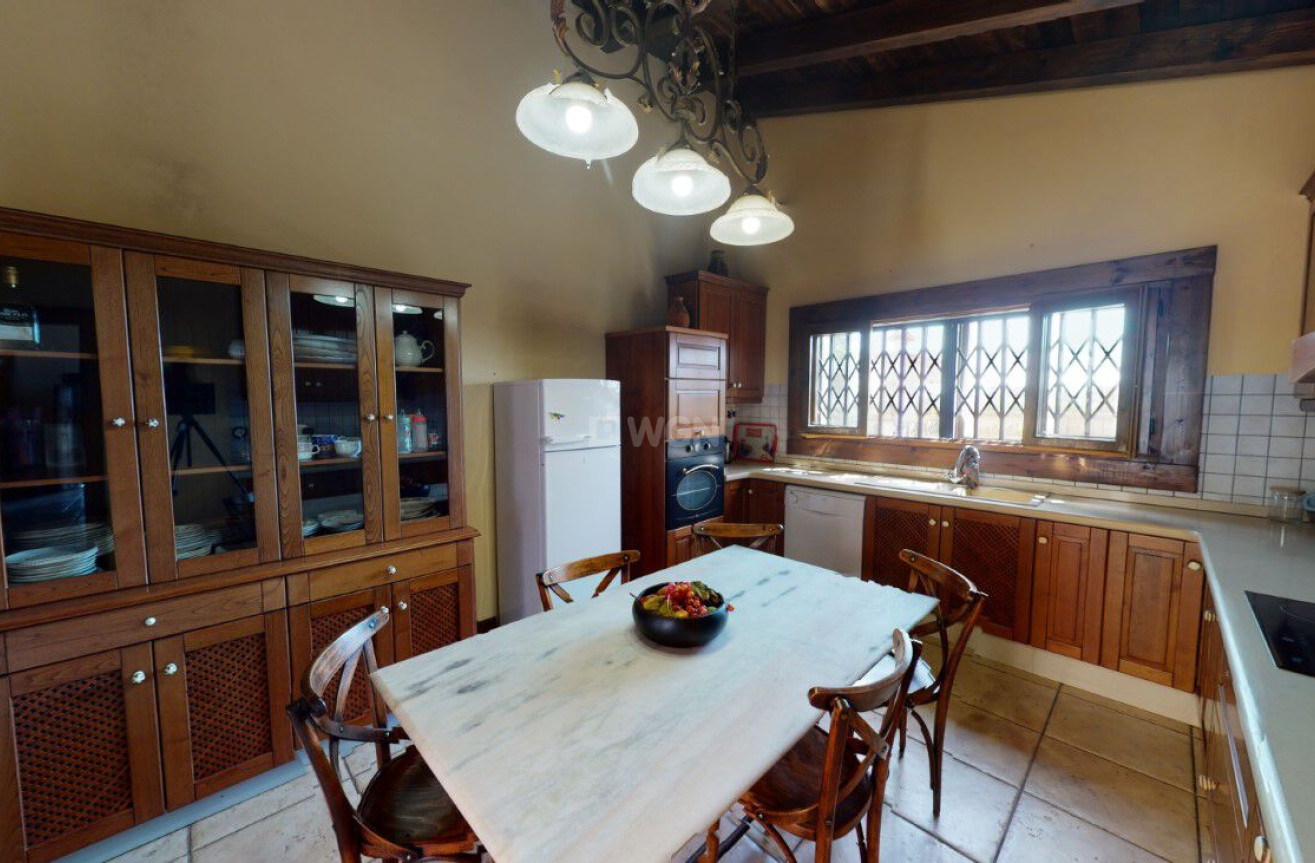 Resale - Villa - Catral - Costa Blanca