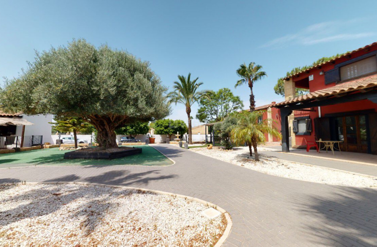 Resale - Villa - Catral - Costa Blanca