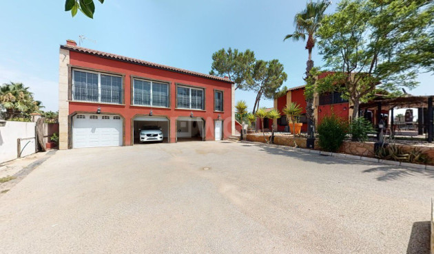 Resale - Villa - Catral - Costa Blanca