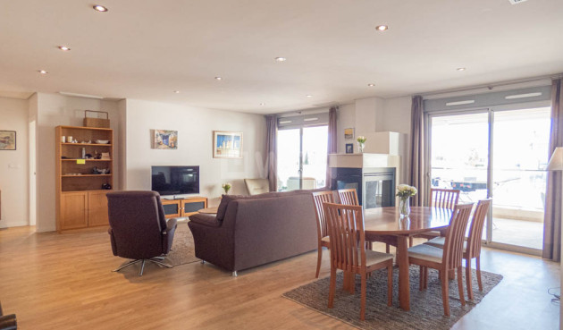 Odsprzedaż - Mieszkanie w bloku - Los Dolses - Inland