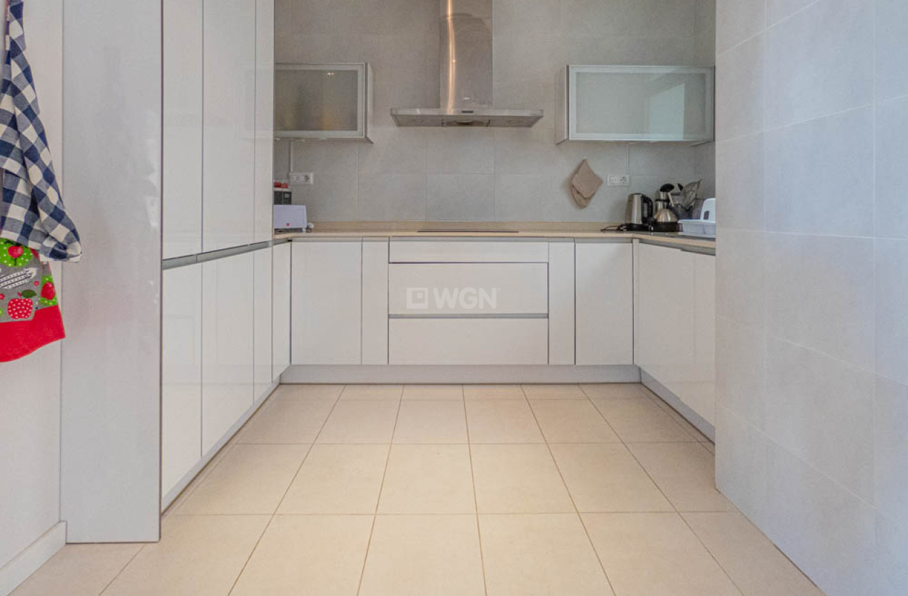 Odsprzedaż - Mieszkanie w bloku - Los Dolses - Inland