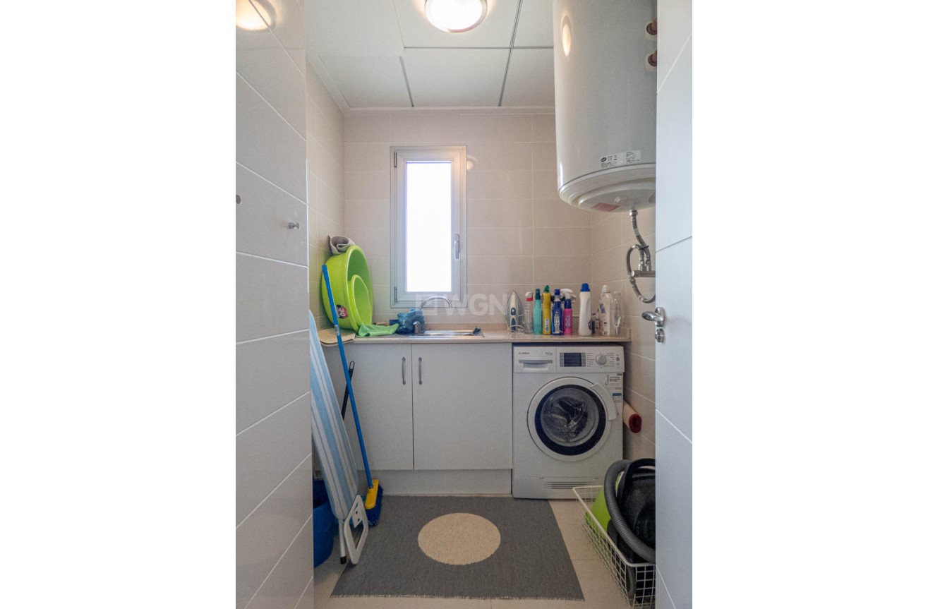 Odsprzedaż - Mieszkanie w bloku - Los Dolses - Inland