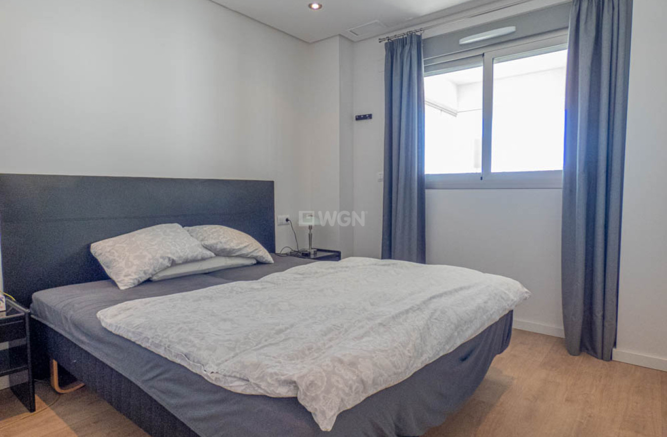 Odsprzedaż - Mieszkanie w bloku - Los Dolses - Inland