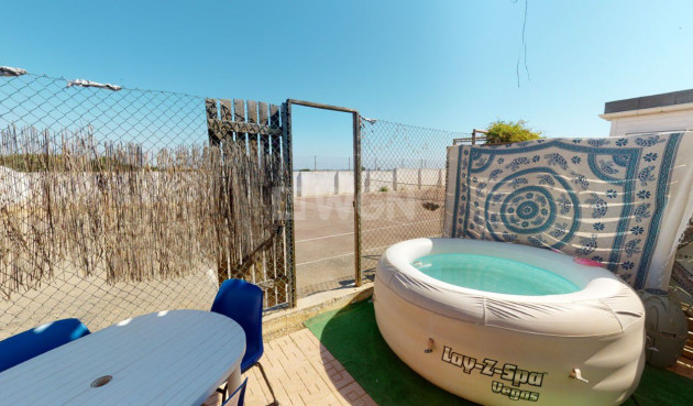 Odsprzedaż - Villa - Los Belones - Inland