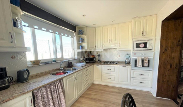 Odsprzedaż - Villa - Los Belones - Inland