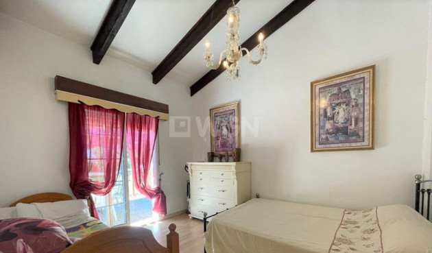 Odsprzedaż - Villa - Los Belones - Inland
