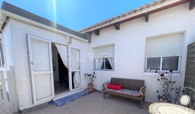 Odsprzedaż - Villa - Los Belones - Inland