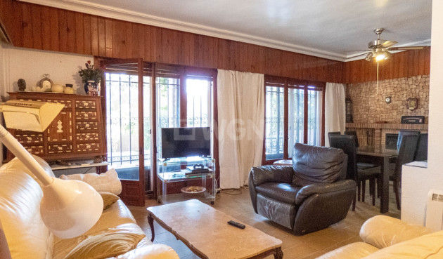 Odsprzedaż - Villa - Dehesa de Campoamor - Costa Blanca