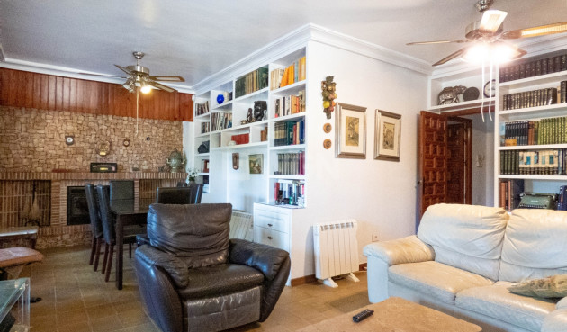 Odsprzedaż - Villa - Dehesa de Campoamor - Costa Blanca