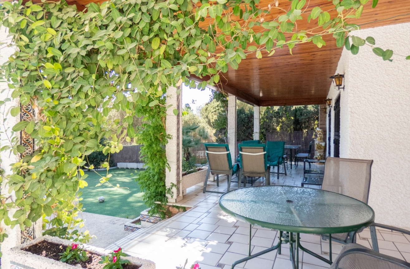 Odsprzedaż - Villa - Dehesa de Campoamor - Costa Blanca