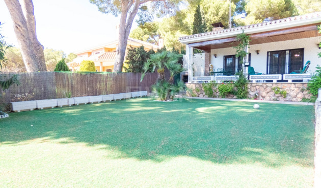 Odsprzedaż - Villa - Dehesa de Campoamor - Costa Blanca
