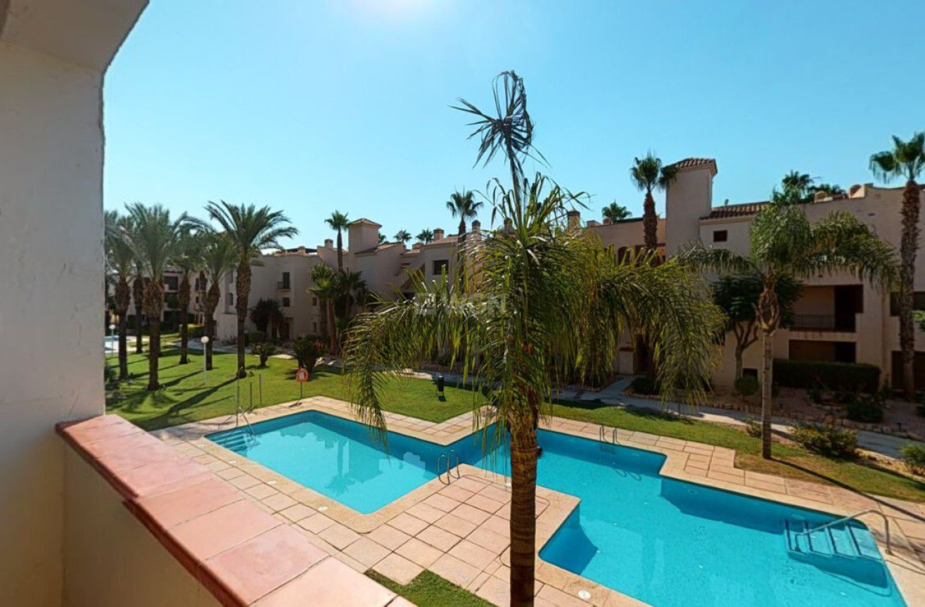 Odsprzedaż - Mieszkanie w bloku - Roda Golf Resort - Inland