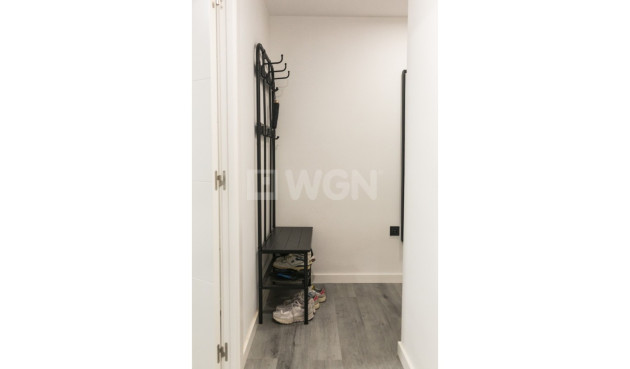 Odsprzedaż - Mieszkanie w bloku - Torrevieja - Costa Blanca