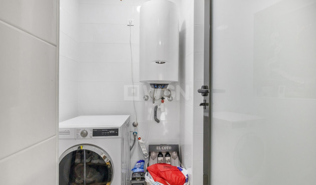 Odsprzedaż - Mieszkanie w bloku - Torrevieja - Costa Blanca