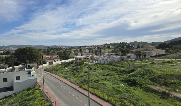 Nowy budynek - Kamienica - Bigastro - pueblo