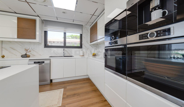 Odsprzedaż - Villa - Torrevieja - Costa Blanca