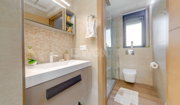 Odsprzedaż - Villa - Torrevieja - Costa Blanca