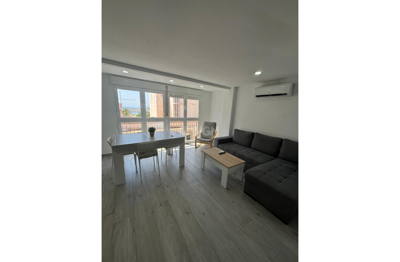 Odsprzedaż - Mieszkanie w bloku - Torrevieja - Costa Blanca