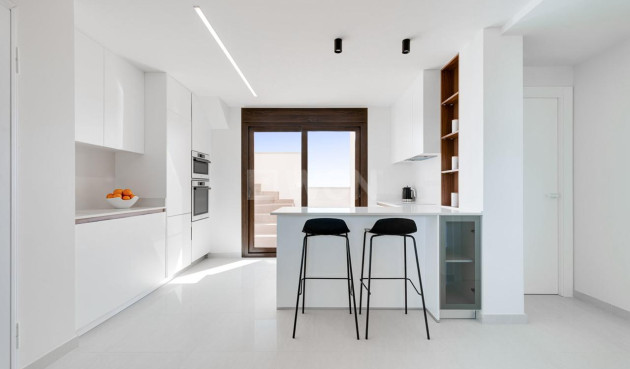 Odsprzedaż - Mieszkanie w bloku - Los Balcones - Costa Blanca