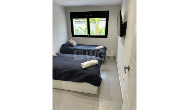 Odsprzedaż - Villa - Los Balcones - Costa Blanca