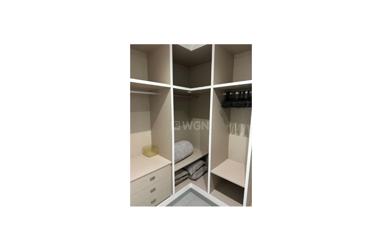 Odsprzedaż - Villa - Los Balcones - Costa Blanca