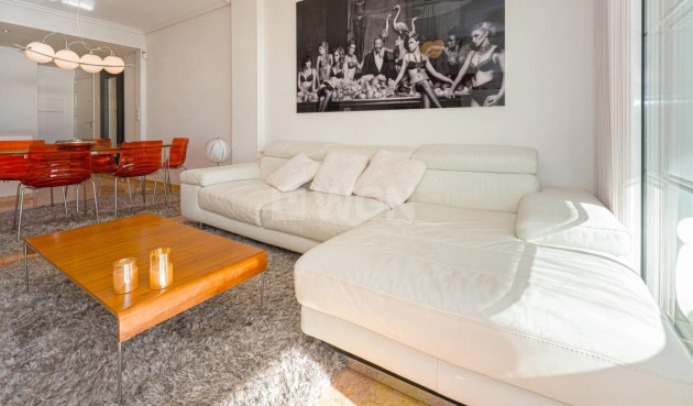 Odsprzedaż - Mieszkanie w bloku - Altea - Costa Blanca