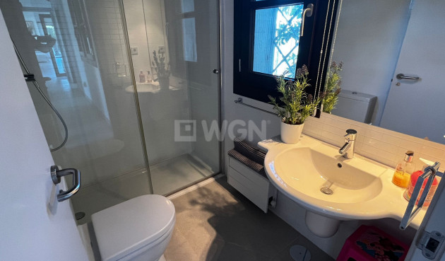 Odsprzedaż - Villa - Sucina - Inland