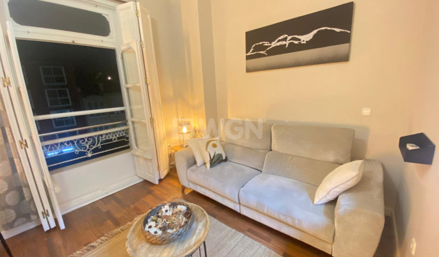 Odsprzedaż - Mieszkanie w bloku - Cartagena - Costa Calida