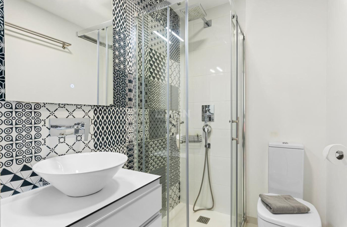 Odsprzedaż - Mieszkanie w bloku - Pilar de la Horadada - Pueblo Latino