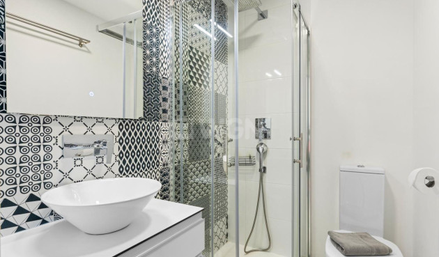 Odsprzedaż - Mieszkanie w bloku - Pilar de la Horadada - Pueblo Latino