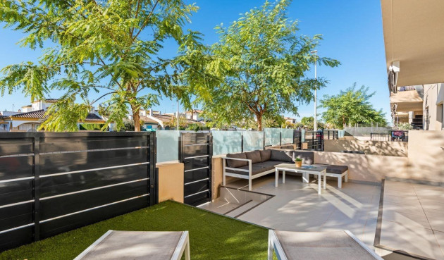 Odsprzedaż - Mieszkanie w bloku - Pilar de la Horadada - Pueblo Latino