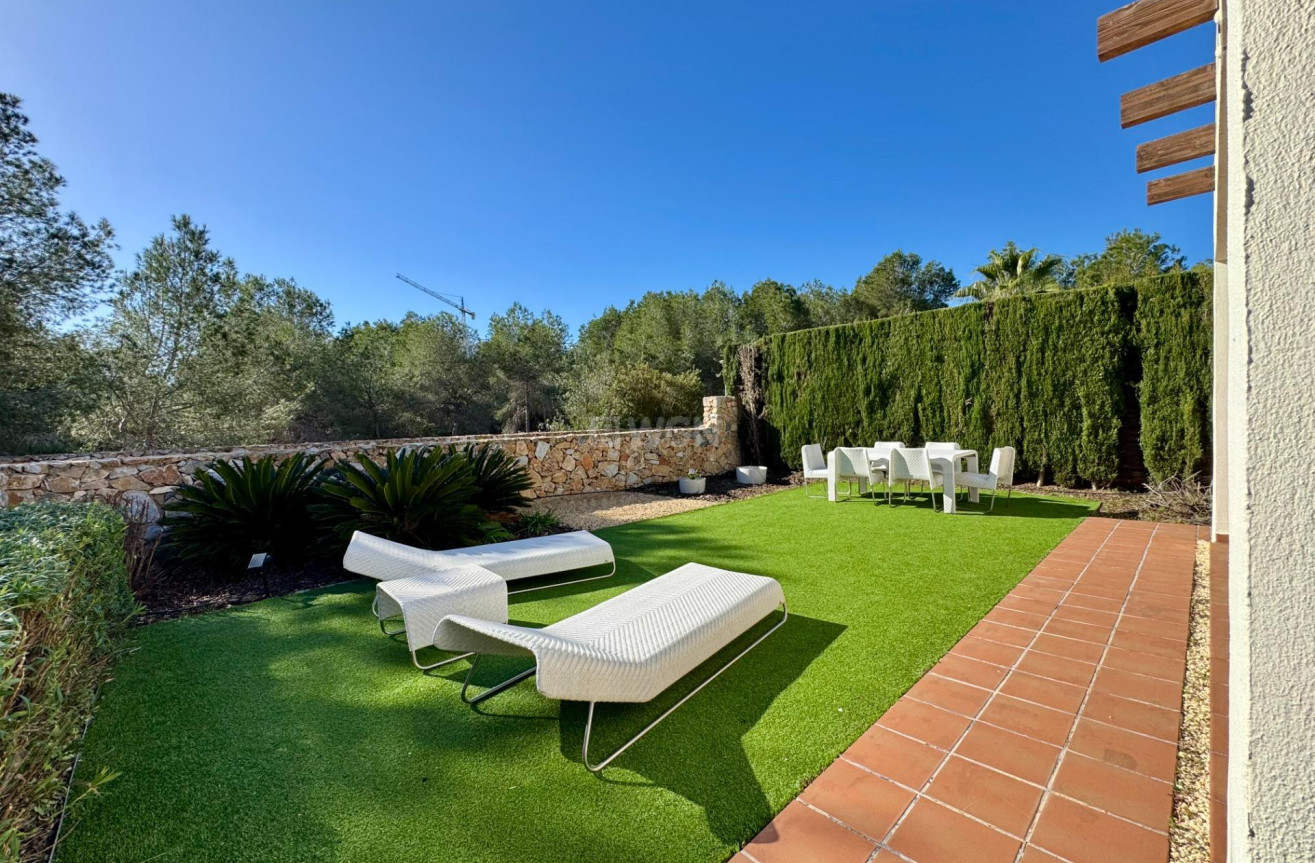 Wiederverkauf - Villa - Orihuela - Las Colinas Golf