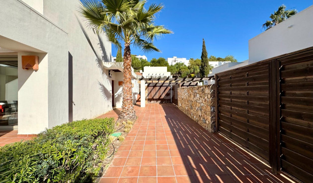 Wiederverkauf - Villa - Orihuela - Las Colinas Golf