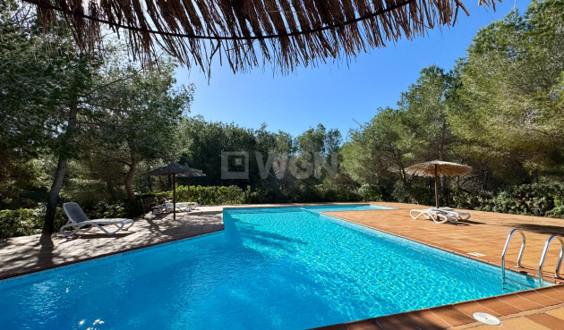 Wiederverkauf - Villa - Orihuela - Las Colinas Golf