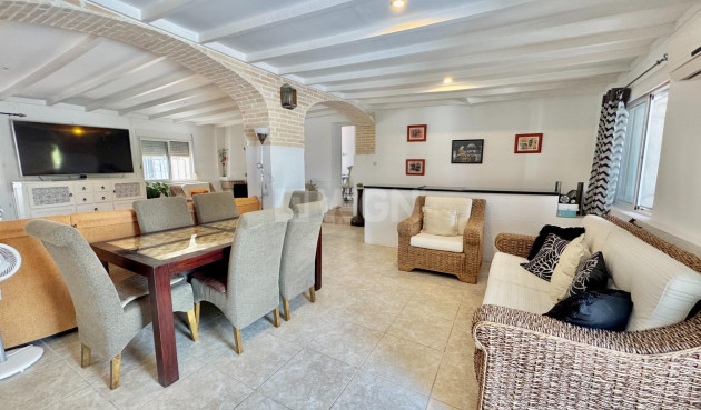 Resale - Villa - Dolores - Comunidad Valenciana