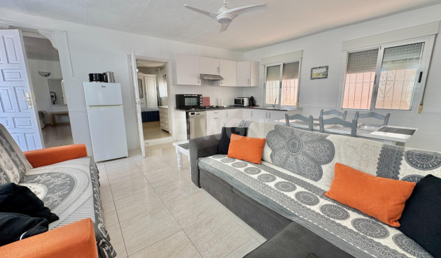 Resale - Villa - Dolores - Comunidad Valenciana